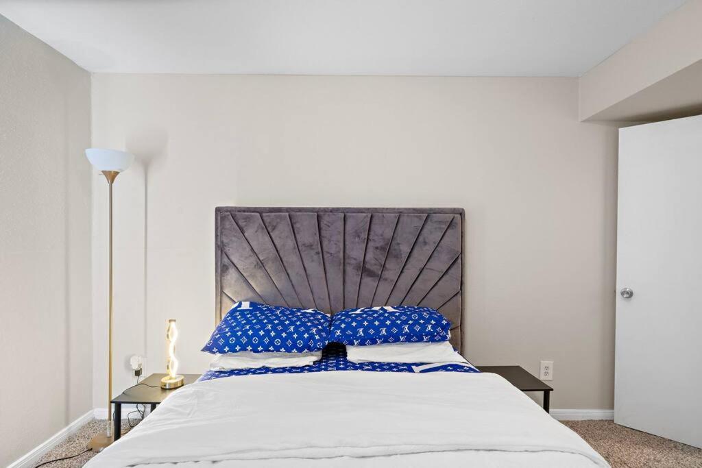 Cozy, Dedicated Workspace, Fast Wi-Fi Apartment ฮูสตัน ภายนอก รูปภาพ